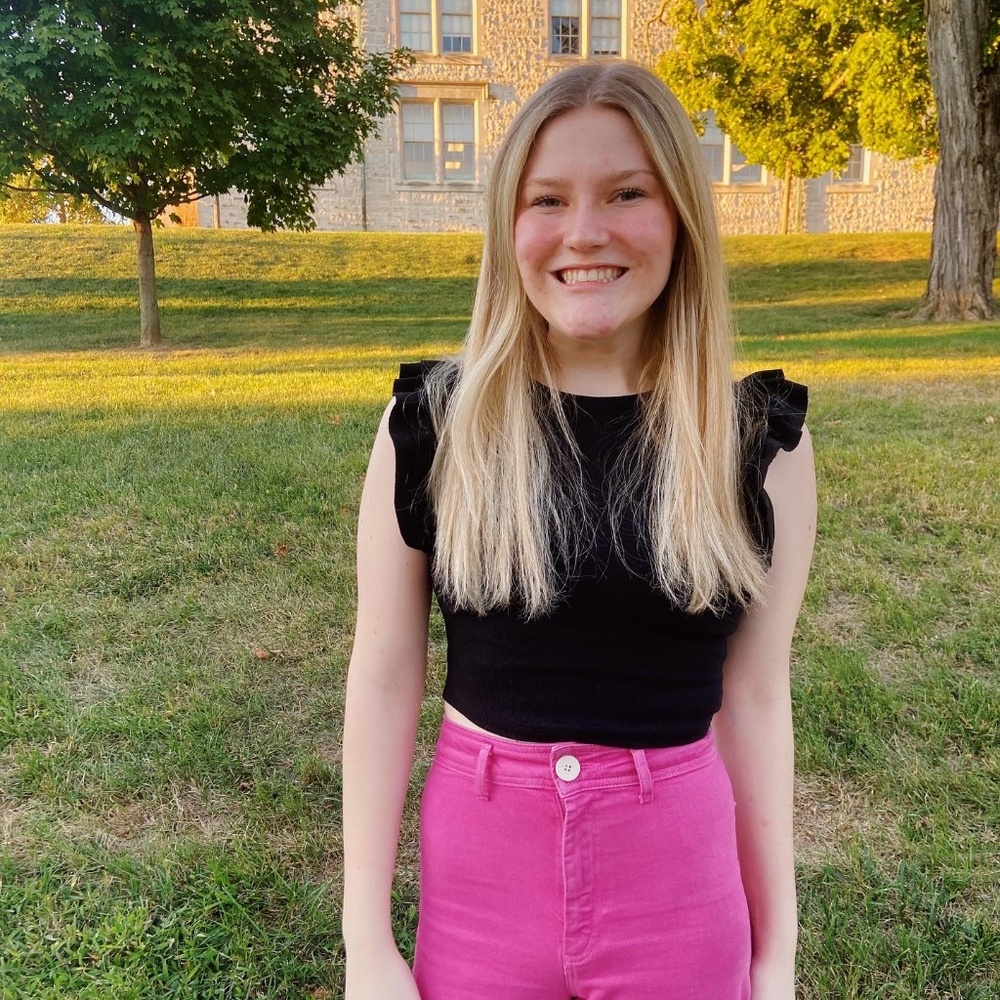 Meet your Posher, Annalise